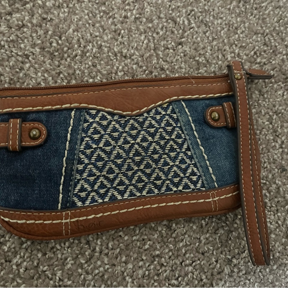 Brown and Blue Wristlet with Pattern